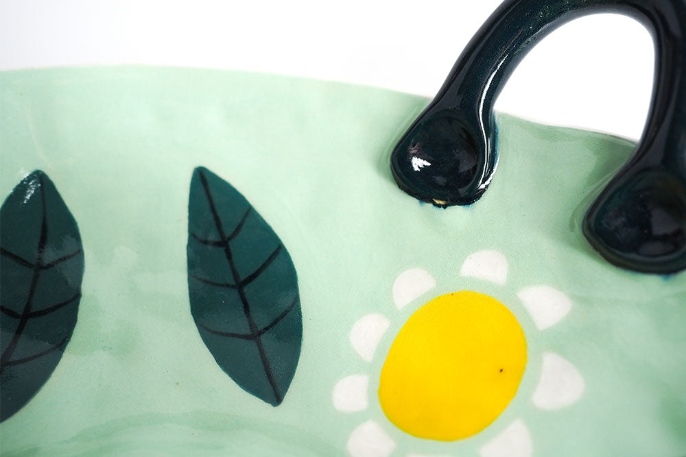 SECONDS SALE - Sunshine Daisy Textured Fruit Bowl